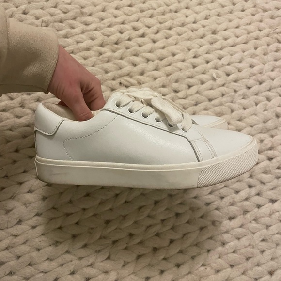 Sam Edelman White Leather Sneaker - Picture 3 of 3